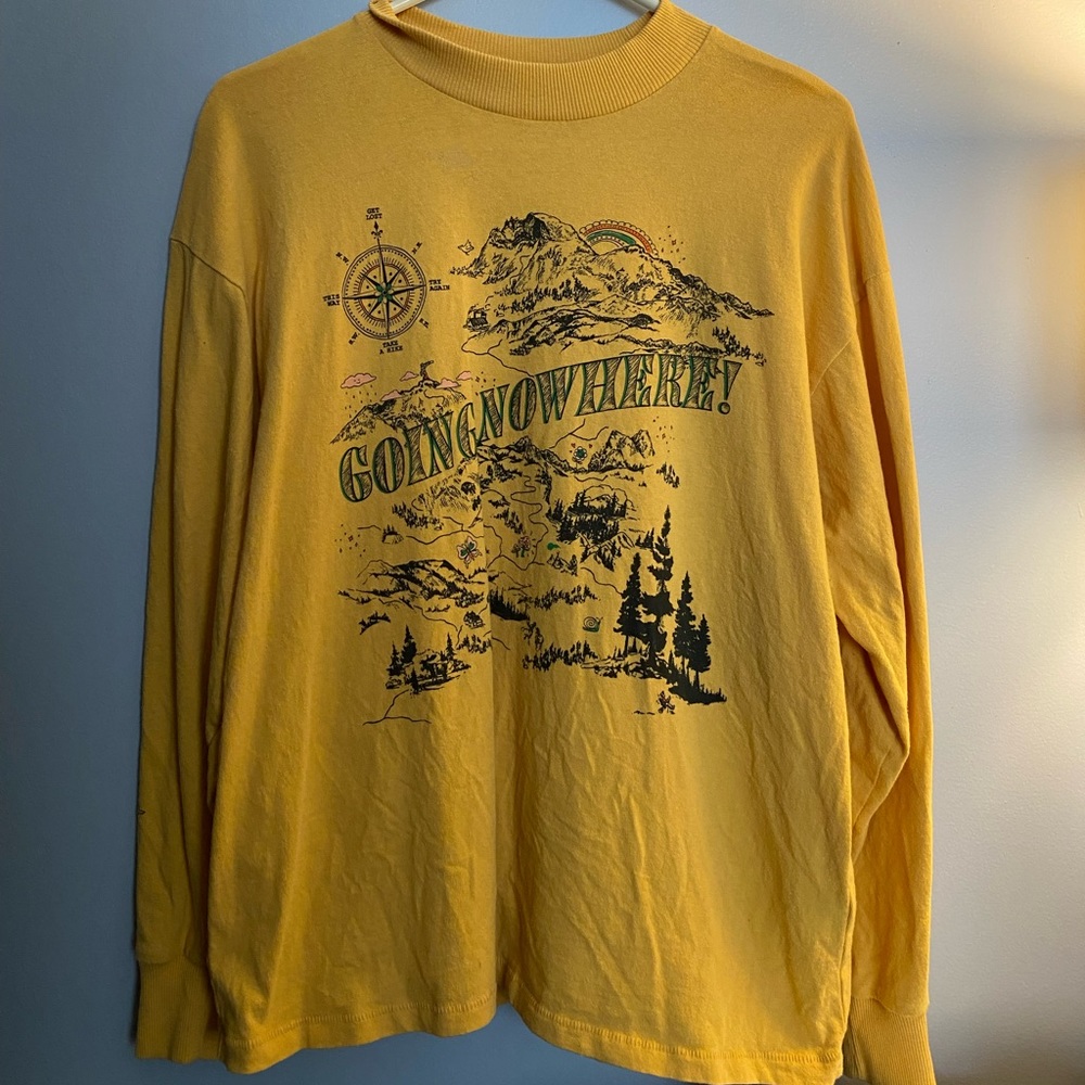 URBAN OUTFITTERS LONG SLEEVE